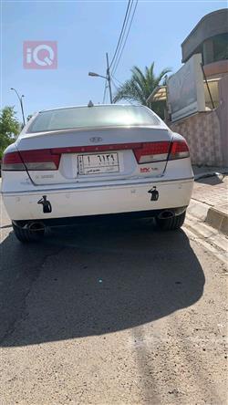 Hyundai Azera